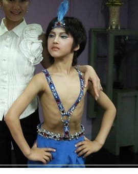 Joon-hyung in a Ballet Competition