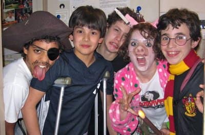 Alex On Crutches Recovering From Injury2