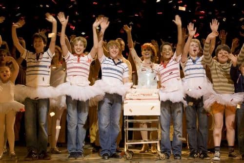 The Billys with a cake to celebrate 1000 shows in London. The boys l-r Olly Taylor, Corey Snide, Dean McCarthy, Layton Williams and Sam Angell