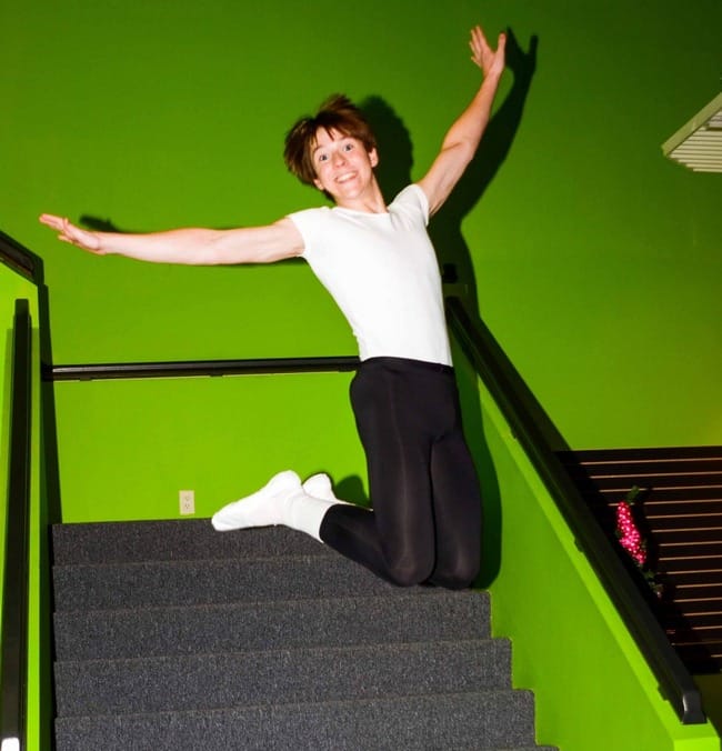 Tommy Batchelor Does the Billy Jump