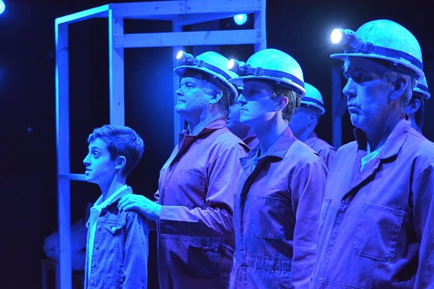 Billy (Cade Pearlman) and the Miners
