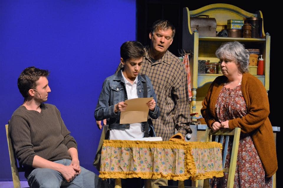 Tony (Michael Greenlief), Billy (Cade Pearlman), Dad (Brian Herrle) and Grandma (Jenny Rudnick) Open Billys Royal Ballet School Letter
