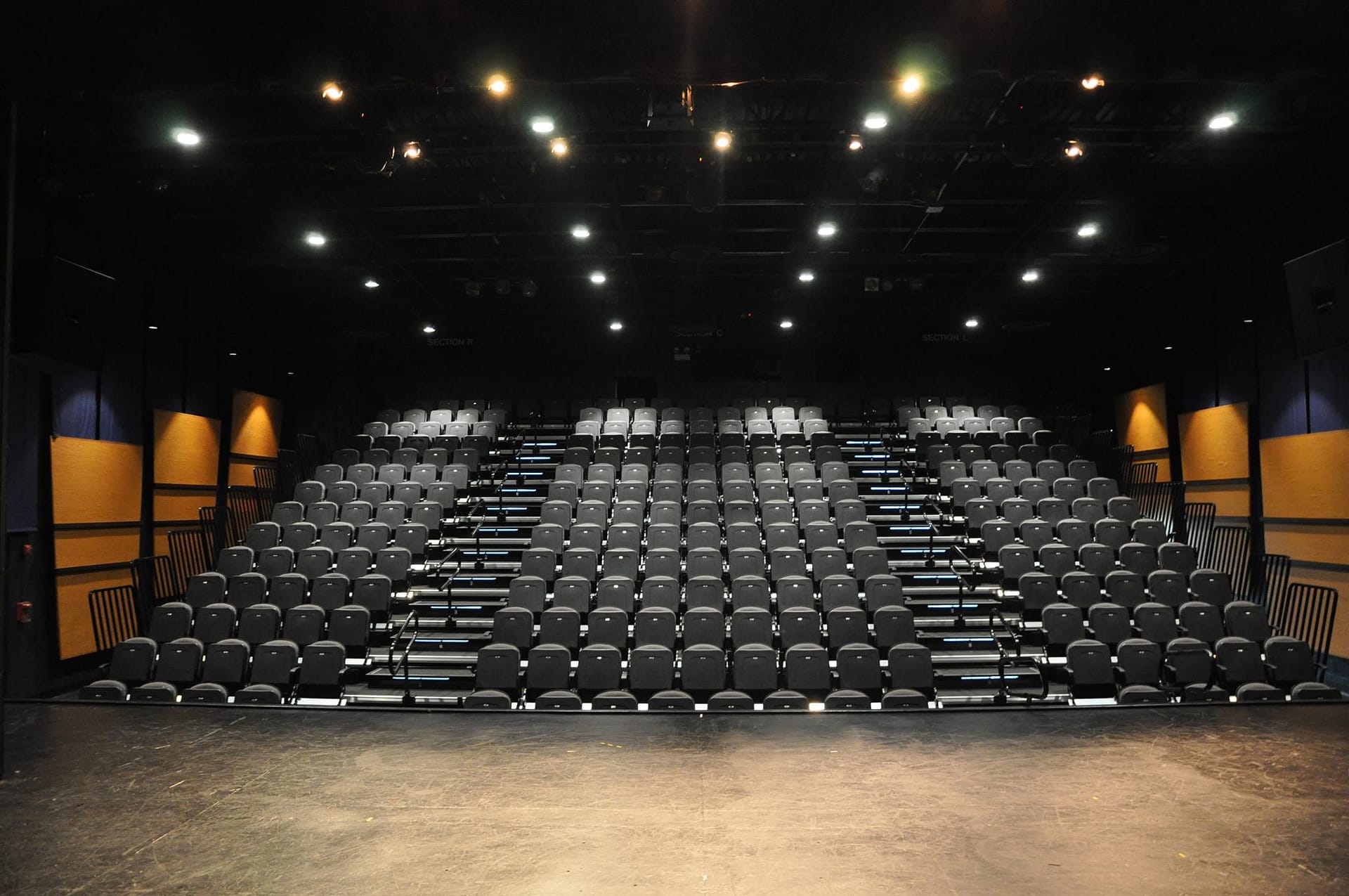 northbrook-theatre-interior